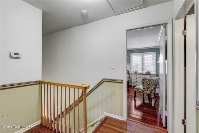5 Chelsea Court, Parlin, NJ 08859