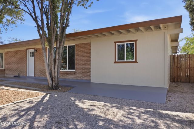 3304 E Bellevue Street, Tucson, AZ 85716