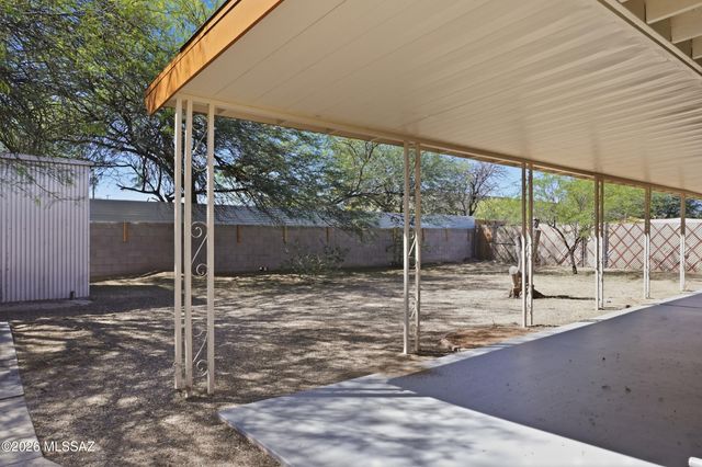 3304 E Bellevue Street, Tucson, AZ 85716