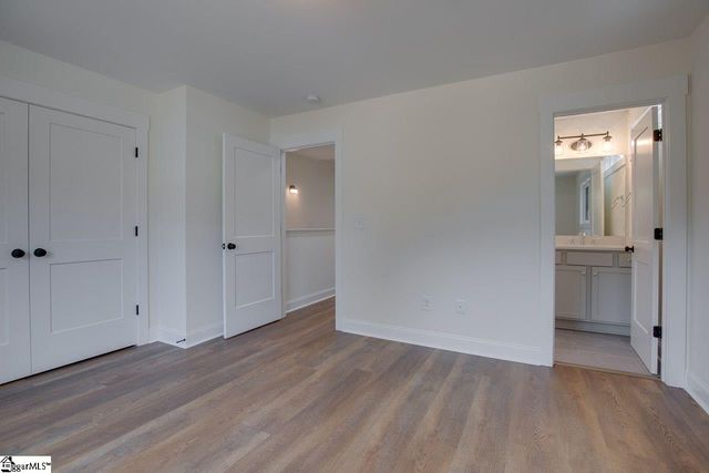 12 Clark Street, Greenville, SC 29607