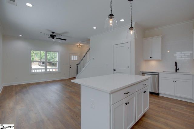 12 Clark Street, Greenville, SC 29607