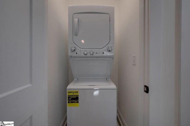 12 Clark Street, Greenville, SC 29607