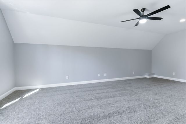 8347 Horseshoe Rd, Cross Plains, TN 37049