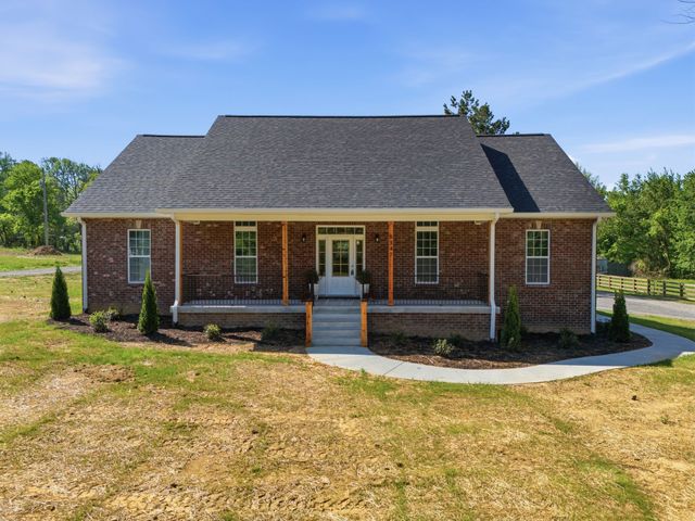 8347 Horseshoe Rd, Cross Plains, TN 37049