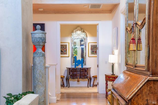 1551 Spring St, St. Helena, CA 94574