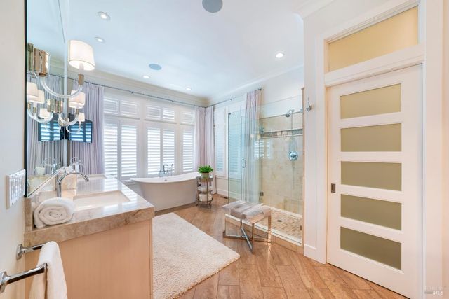 1551 Spring St, St. Helena, CA 94574