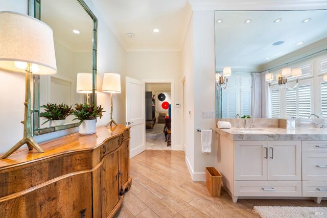 1551 Spring St, St. Helena, CA 94574