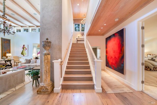 1551 Spring St, St. Helena, CA 94574