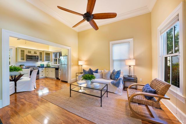 1551 Spring St, St. Helena, CA 94574