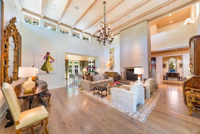 1551 Spring St, St. Helena, CA 94574