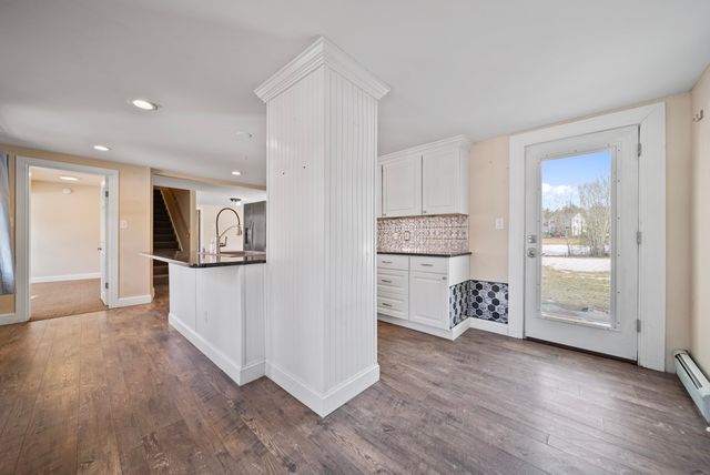 24 Jeremiah Lane, Rochester, NH 03867