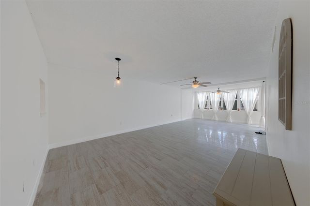 10215 REGAL DRIVE 4, Largo, FL 33774