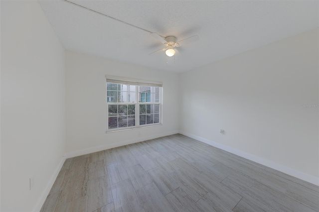 10215 REGAL DRIVE 4, Largo, FL 33774