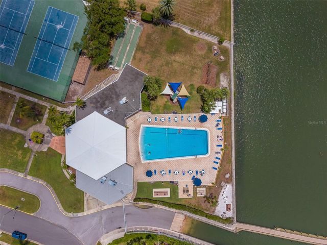 10215 REGAL DRIVE 4, Largo, FL 33774