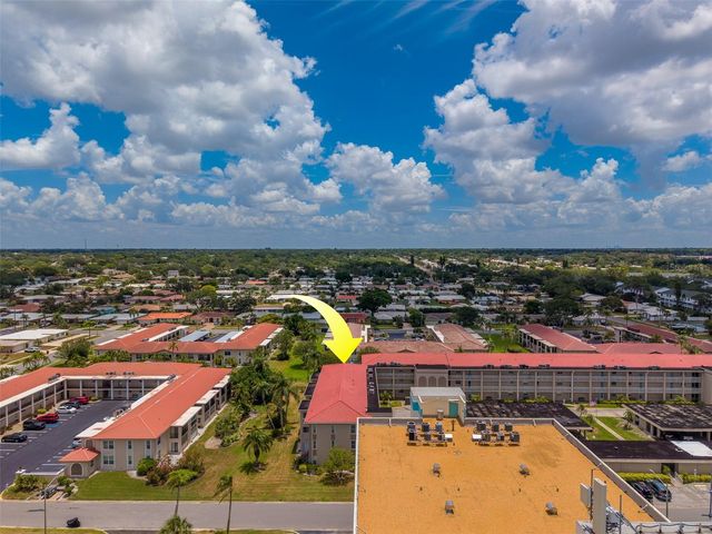 10215 REGAL DRIVE 4, Largo, FL 33774