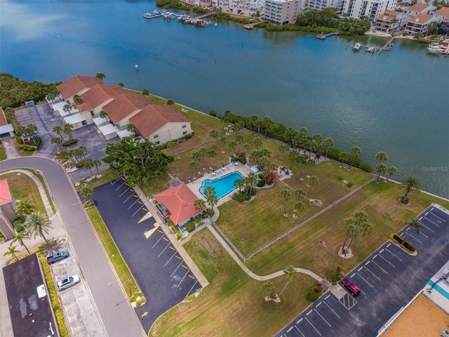 10215 REGAL DRIVE 4, Largo, FL 33774