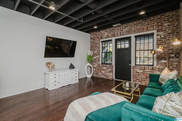 605 BARRISTERS COURT, Birmingham, AL 35242