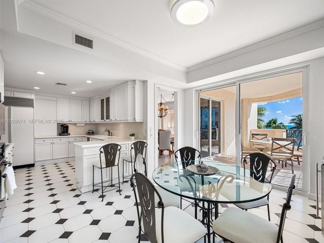 7947 Fisher Island Dr 7947, Miami Beach, FL 33109