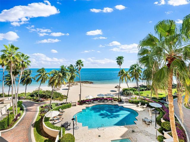 7947 Fisher Island Dr 7947, Miami Beach, FL 33109