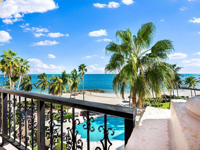 7947 Fisher Island Dr 7947, Miami Beach, FL 33109