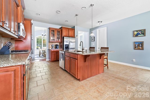 2044 Middleton Farm Drive, Belmont, NC 28012