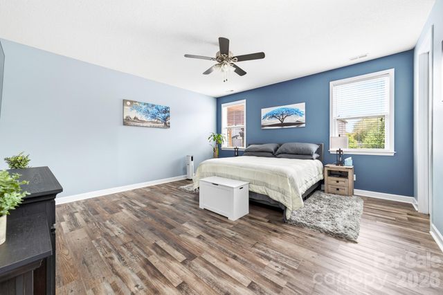 2044 Middleton Farm Drive, Belmont, NC 28012