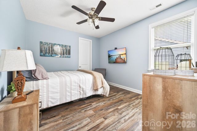 2044 Middleton Farm Drive, Belmont, NC 28012