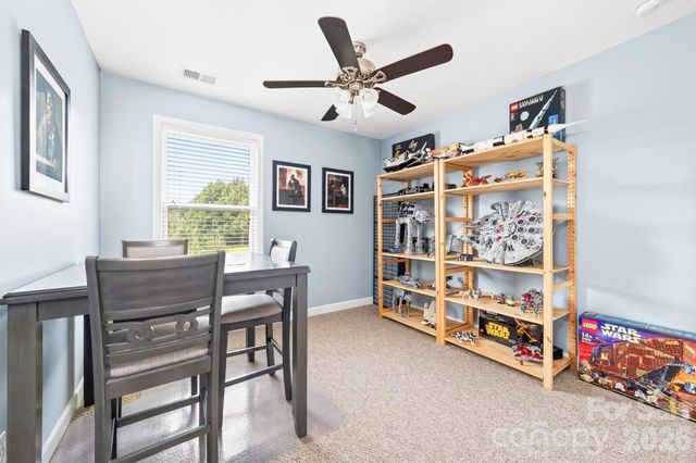 2044 Middleton Farm Drive, Belmont, NC 28012