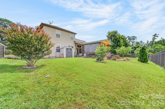 2044 Middleton Farm Drive, Belmont, NC 28012