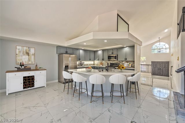 7321 Bush Garden Avenue, Las Vegas, NV 89129