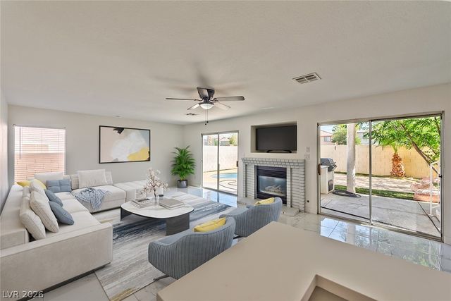 7321 Bush Garden Avenue, Las Vegas, NV 89129