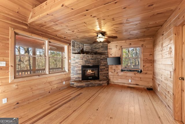 234 Old Indian Trail, Blue Ridge, GA 30513