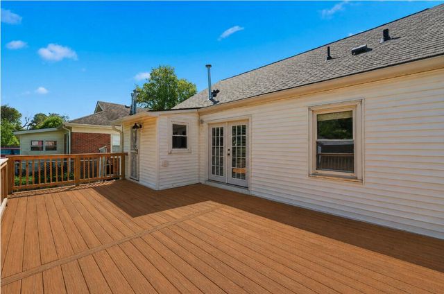 114 Pin Oak Drive, Lexington, KY 40503
