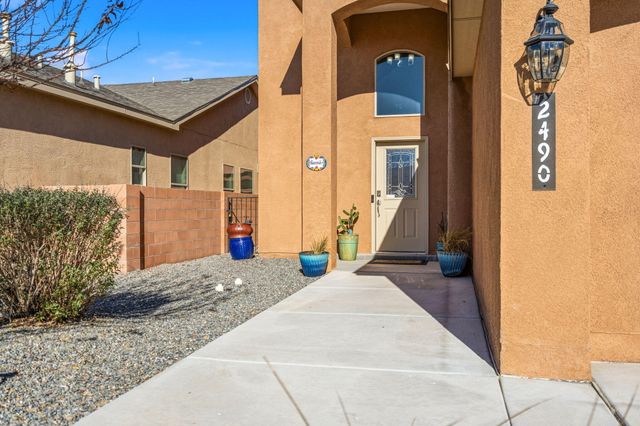 2490 Desert Sky Street SW, Los Lunas, NM 87031
