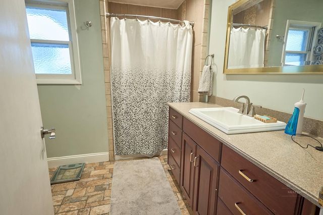 6610 Highway 63, Houston, MO 65483