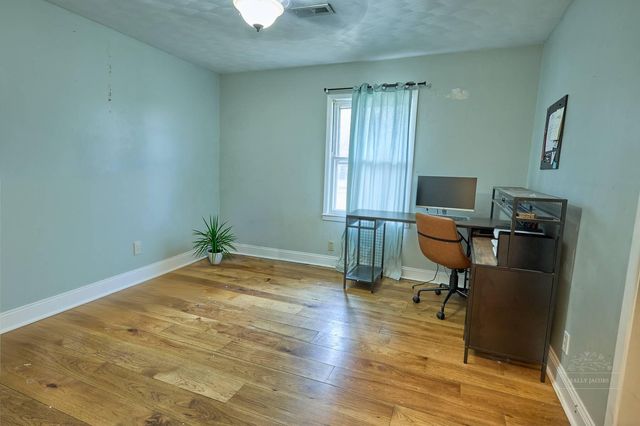 6610 Highway 63, Houston, MO 65483