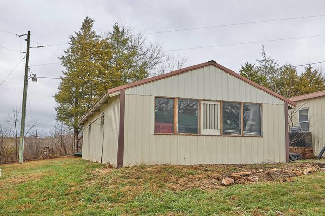 6610 Highway 63, Houston, MO 65483