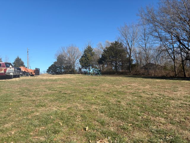 6610 Highway 63, Houston, MO 65483