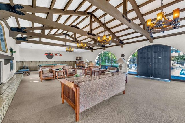 500 Glenwood Circle 313, Monterey, CA 93940