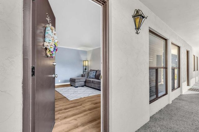 500 Glenwood Circle 313, Monterey, CA 93940