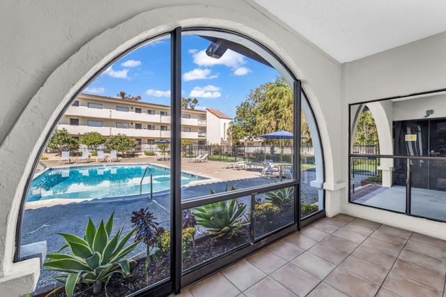 500 Glenwood Circle 313, Monterey, CA 93940