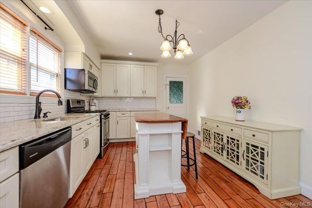 412 Fire Island Avenue, Babylon, NY 11702
