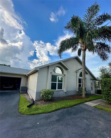 801 SILVERTHORN LANE, Sun City Center, FL 33573