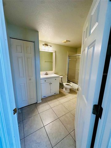 801 SILVERTHORN LANE, Sun City Center, FL 33573