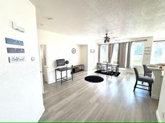 3400 Allan Adale Drive, Modesto, CA 95355