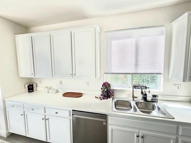 3400 Allan Adale Drive, Modesto, CA 95355