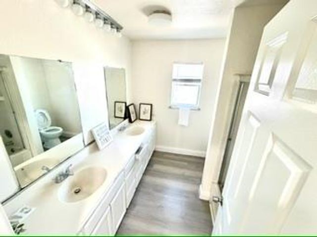 3400 Allan Adale Drive, Modesto, CA 95355