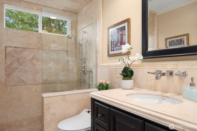 17409 113th Avenue NE, Bothell, WA 98011