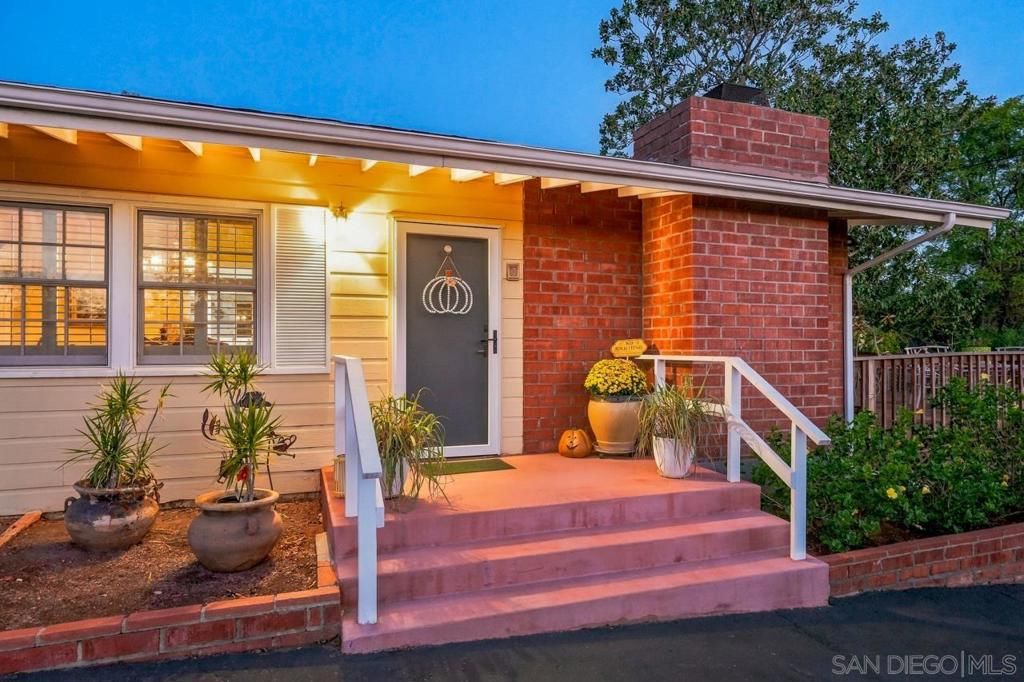 11473 Valle Vista Road, Lakeside, CA 92040 — exterior