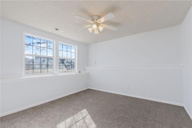 806 Winesap Circle, Belton, MO 64012